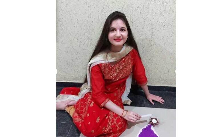 মুন্নির বয়স এখন ১২। কিন্তু বয়সের তুলনায় বেশ খানিকটা বড় মনে হয় তাকে। ছবি: ইনস্টাগ্রাম