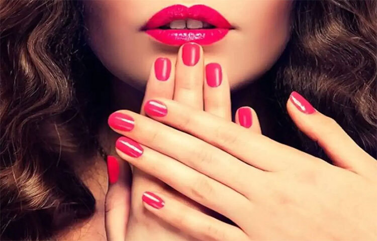 আমরা প্রত্যেকেই লম্বা, সুন্দর আকারের শক্তপোক্ত নখ পছন্দ করি। কিছু টিপস এবং কৌশল ঠিক এমনটাই নখ পেতে আমাদের সাহায্য করতে পারে।  ছবি: সংগৃহীত