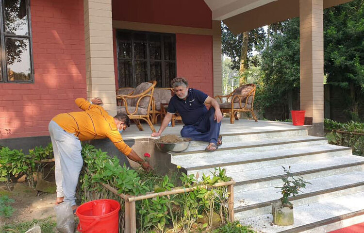 নাঈম তার মায়ের সূত্রে তিনি টাঙ্গাইল করটিয়া জমিদার বাড়ির সন্তান। সেখানেই তিনি লোক লস্কর নিয়ে কৃষিকাজে মনোনিবেশ করেছেন। ছবি: সংগৃহীত
