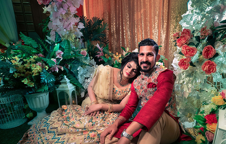 নাসিরের স্ত্রী তামিমা সুলতানা নাকি আগের স্বামীকে ডিভোর্স না দিয়েই আবার বিয়ে করেছেন। মূলত এ কারণেই সামাজিক যোগাযোগমাধ্যমে আলোচনার ঝড় ওঠে। ছবি: সংগৃহীত