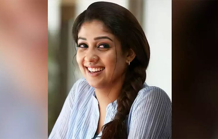 এ ছাড়াও চেন্নাইয়ে চার বেডরুমবিশিষ্ট দুটি বাড়ি রয়েছে। ম্যাজিক ব্রিকসের তথ্য অনুযায়ী, এই বাড়ি দুটির মোট মূল্য ১০০ কোটি রুপি। ছবি: সংগৃহীত