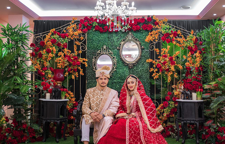 নিলয়ের স্ত্রীর নাম তাবাসসুম হৃদি। তিনি ঢাকার হোম ইকোনমিকস কলেজের শিক্ষার্থী। ছবি: ফেসবুক