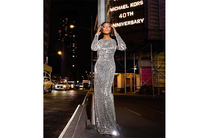 মাইকেল কোর্সের ৪০তম বার্ষিকীতে নাওমি। ছবি: সংগৃহীত