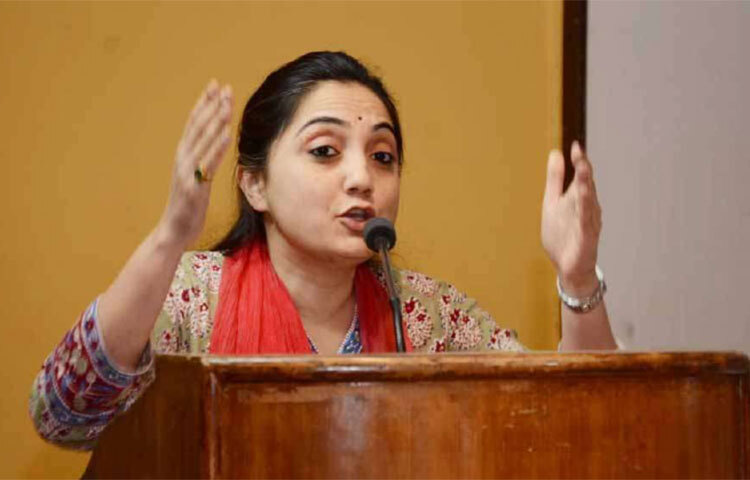 বিজেপির জাতীয় মুখপাত্র ছিলেন নুপূর। বিতর্কিত মন্তব্যের পর অবশ্য আপাতত সেই পদ গিয়েছে। ছবি: সংগৃহীত