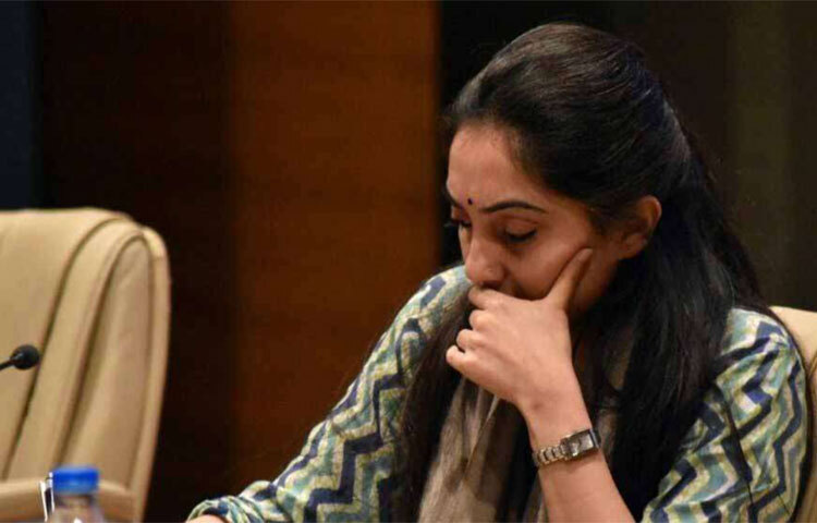 অগত্যা চাপে পড়ে তড়িঘড়ি পদক্ষেপ। দিল্লি বিজেপির সভাপতি আদেশ গুপ্ত জানিয়ে দেন, নূপুরকে দলের প্রাথমিক সদস্যপদ থেকে সরানো হচ্ছে। দলও তাকে বহিষ্কারের সিদ্ধান্ত নেয়। ছবি: সংগৃহীত