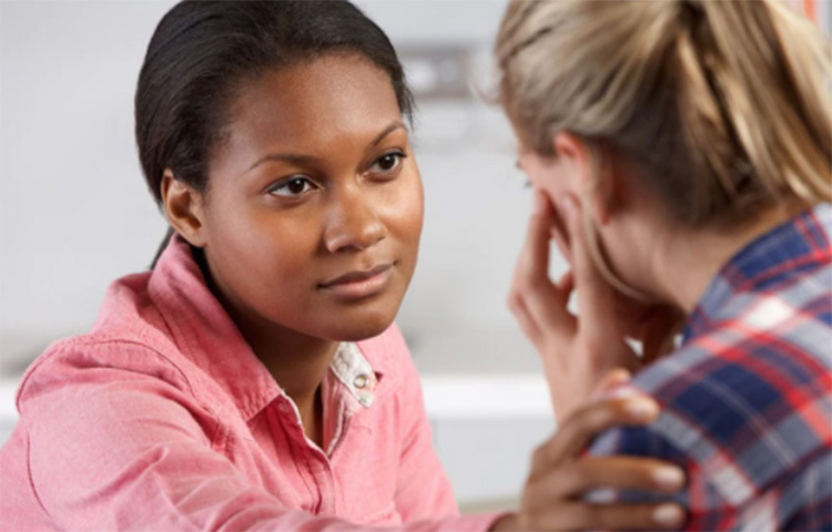 বেশির ভাগ ক্ষেত্রেই বাবা, মায়েরা মানতেই পারেন না যে তাদের সন্তান স্পেশাল, তার কোনো সমস্যা রয়েছে। সত্যিটা স্বীকার করুন। সন্তানকে গ্রহণ করুন। সন্তানকে নিজেদের মতো করে বেড়ে উঠতে দিন। ছবি: সংগৃহীত