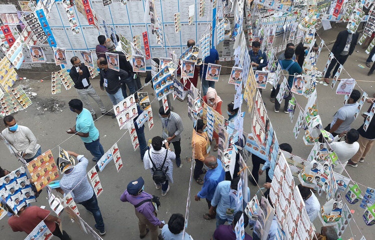 ঢাকা রিপোর্টার্স ইউনিটির নির্বাচনে উৎসবমুখর ভোটগ্রহণ হয়েছে। ছবি: জাগো নিউজ