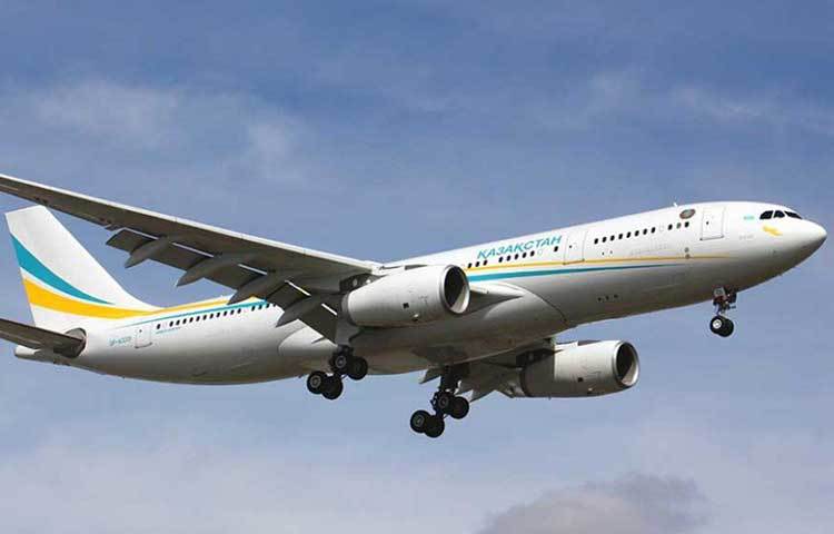 এয়ারবাস এ৩৩০-২৪৩ প্রেস্টিজ: কাজাখস্তানের প্রেসিডেন্টের বিমান। এই বিমান বানাতে খরচ পড়েছে আনুমানিক ২৫ কোটি ডলার। একসঙ্গে ৫০ জনের বসার জায়গা আছে এই বিমানে। সর্বোচ্চ গতিবেগ ঘণ্টায় প্রায় এক হাজার কিলোমিটার।