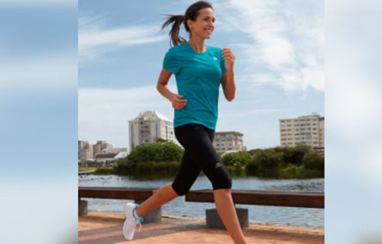 পালং শাক আয়রন-এ ভরপুর যা দেহে অক্সিজেন উৎপাদনের জন্য খুবই গুরুত্বপূর্ণ।