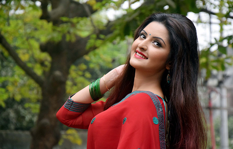 ক্যারিয়ারের শুরুতে মডেলিং দিয়ে যাত্রা করেছিলেন পরীমনি। ছবি: জাগো নিউজ