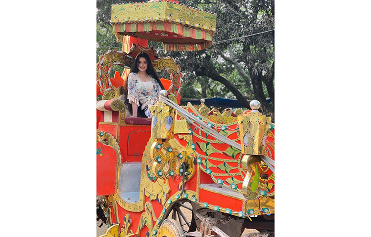 জানা গেছে, পরীমনি কলকাতায় চিকিৎসা করাতে গেছেন। ছবি: ফেসবুক