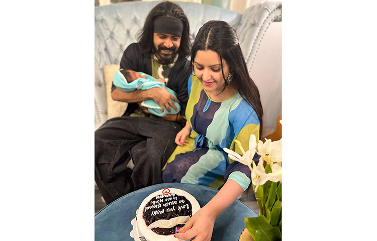 পরী জানান, রাজ্যের জন্মের প্রথম দিন থেকে সব ছবি জমিয়ে রাখছেন। ছেলের সব ছবি নিয়ে একটা বড় অ্যালবাম করবেন পরী। এগুলো রাজ্য বড় হয়ে দেখবে। ছবি: ফেসবুক