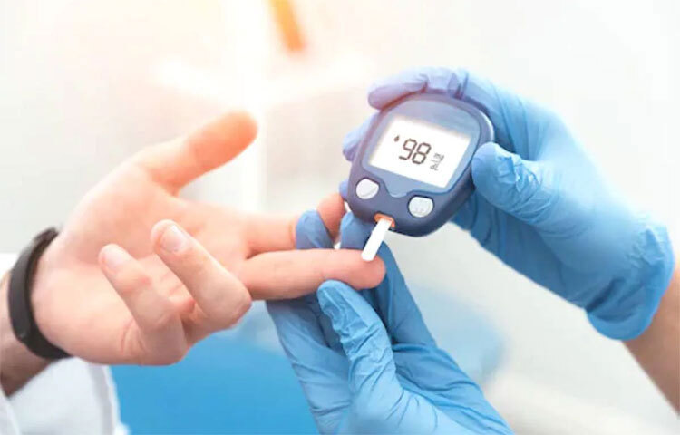 রক্তে শর্করার মাত্রা নিয়ন্ত্রণে এবং পেশীশক্তি মজবুত করতে প্রোটিনের দরকার হয়। ছবি: সংগৃহীত