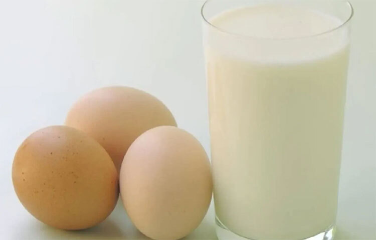 বিশেষজ্ঞদের গবেষণা অনুসারে, শরীরে প্রোটিনের অনুপাতের ভারসাম্য বজায় রাখার জন্য একটি নির্দিষ্ট পরিমাণ খাওয়া দরকার। একজন ব্যক্তির শরীরের ওজনের প্রতি কিলোগ্রামের ভিত্তিতে ০.৮ গ্রাম প্রোটিন গ্রহণ করা প্রয়োজন। উদাহরণস্বরূপ, যদি একজন ব্যক্তির ওজন ৯০ কেজি হয়, তবে তাকে প্রতিদিন ৭২ গ্রাম প্রোটিন গ্রহণ করতে হবে। ছবি: সংগৃহীত