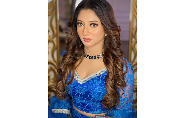 পূজা নাটক, সিনেমা ও মডেলিংয়ে নিজের আসন পাকা করে নিয়েছেন। ছবি: ফেসবুক