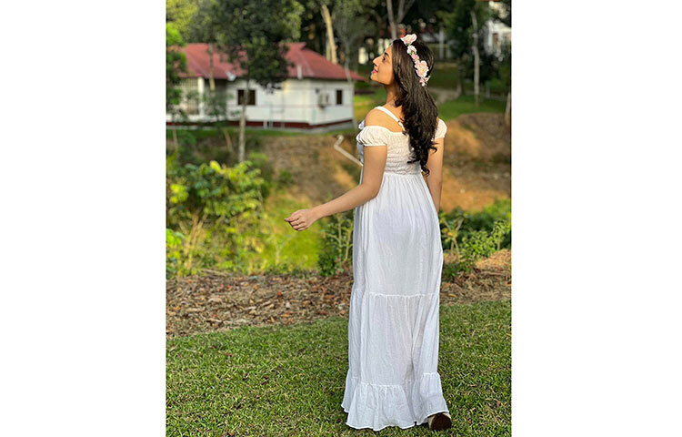 এদিকে নায়ক শাকিব খানের সঙ্গে পূজার বিয়ে হয়েছে এমন গুঞ্জন শোনা যাচ্ছে। ছবি: ফেসবুক