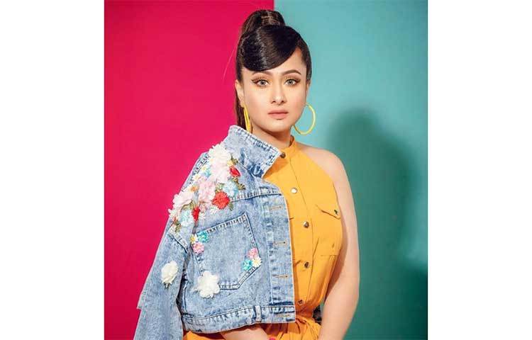 ব্যক্তিজীবনে ২০০৭ সালের ৪ নভেম্বর পারিবারিকভাবে আহমেদ জামাল ফাহাদকে বিয়ে করেন পূর্ণিমা।