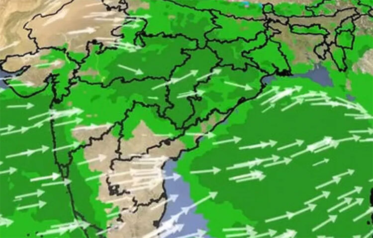 বাইরে ঘুরতে যাওয়ার আগে আবহাওয়ার খবর জেনে নিনতে হবে। সেদিনের আবহাওয়া কেমন হবে তা জেনে নিলে আগে থেকে প্রস্তুতি নিতে পারবেন। বিশেষ করে পাহাড়ি রাস্তা বর্ষাকালে ভয়ংকর আকার নেয়, তাই আপনাকে প্রস্তুতি নিতেই হবে। ছবি: সংগৃহীত