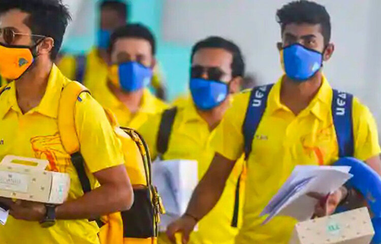 সিএসকে ম্যানেজমেন্ট তার সিদ্ধান্ত মেনে নিয়ে দেশে ফেরার ব্যবস্থা করে দেয়। রায়না ‘ব্যক্তিগত কারণ’-এ দেশে ফিরেছেন বলে জানানো হয় ফ্র্যাঞ্চাইজির তরফে। দেশে ফিরে নয়াদিল্লির বাড়িতে রায়না নাকি কোরেনটাইনে চলেও যান।