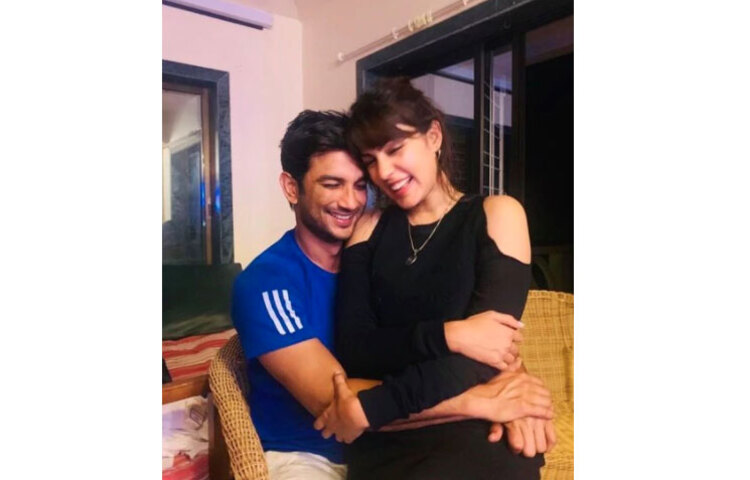 এদিন ১ লাখ টাকার ব্যক্তিগত বন্ডে রিয়াকে জামিন দেয় বম্বে হাইকোর্ট।