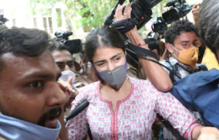 ‘সত্যের জয়’, হাইকোর্টের নির্দেশের পর মন্তব্য রিয়ার আইনজীবীর।