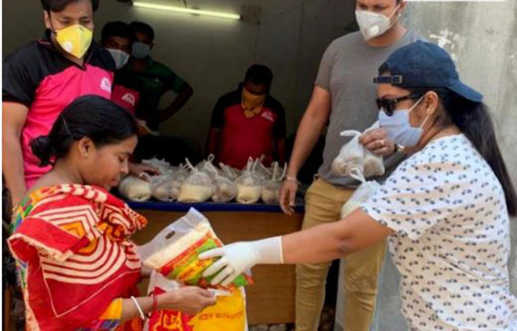 এছাড়াও ঈগ ও চগ ফান্ড মিলেয়ে ১ লাখ, ৫০ হাজার টাকার অনুদান দেয়ার কথাও জানিয়েছেন অভিনেত্রী।