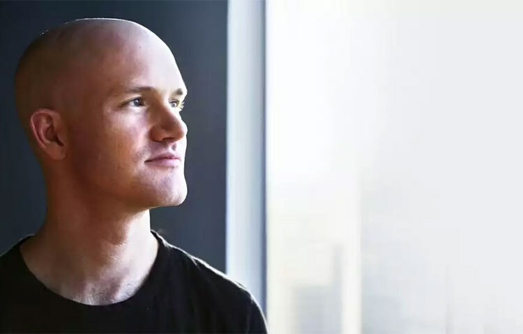 ‘কয়েনবেস’ একটি ক্রিপ্টোকারেন্সি সংস্থা। যার সিইও ব্রায়ান আর্মস্ট্রং। বাংলাদেশি মুদ্রায় প্রতি বছর ২০৮৫.২২ কোটি টাকা বেতন পান ব্রায়ান। ছবি: সংগৃহীত