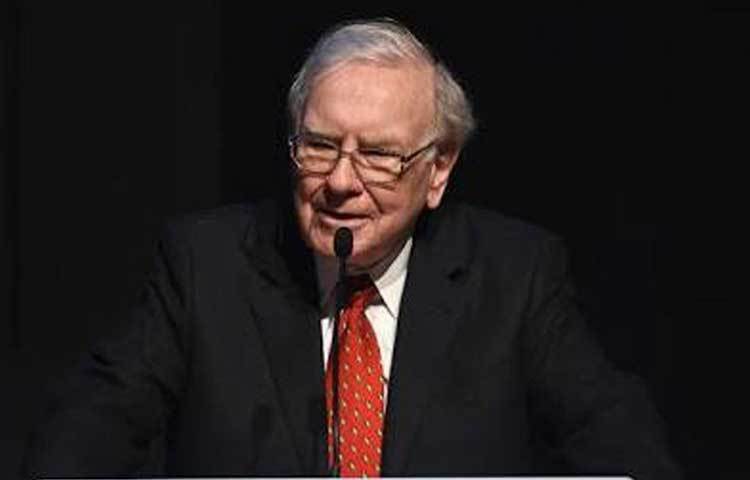 এখন ওয়ারেন বাফের সম্পত্তির পরিমাণ আট হাজার ৯০০ কোটি ডলার। ১০ বছর আগে তিনি ছিলেন ৩৫৫০ কোটি ডলারের মালিক। এখন তিনি বিশ্বের চতুর্থ ধনীতম ব্যক্তি।