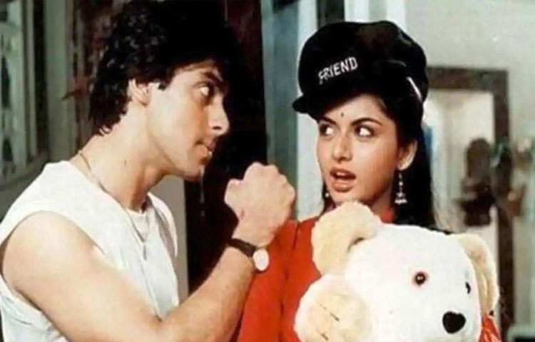 তারা ক্যারিয়ারের প্রথম ছবিতে অভিনয় করেছিলেন সালমানের বিপরীতে। ইন্ডাস্ট্রিতে পরিচিতিও পেয়েছিলেন। কিন্তু তার পরেও প্রত্যাশিত স্টারডম অধরাই থেকে যায়।