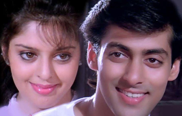 দক্ষিণী ইন্ডাস্ট্রির জনপ্রিয় নায়িকা নাগমা ক্যারিয়ার শুরু করেছিলেন বলিউড দিয়ে। মাত্র ১৫ বছর বয়সে তিনি অভিনয় করেছিলেন ‘বাগী, দ্য রেবেল’ ছবিতে। এই ছবির পরে নায়ক হিসেবে সালমানের জনপ্রিয়তা আকাশোছোঁয়া হয়ে যায়। কিন্তু নাগমার কাছে বলিউডে পরিচিতি ও জনপ্রিয়তা অধরাই থেকে যায়।