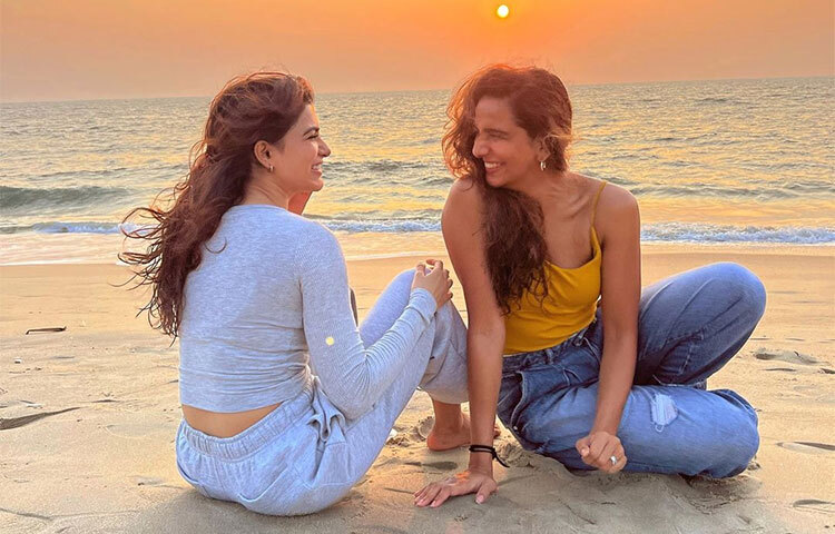 প্রিয় বন্ধু মেঘনা বিনোদের সঙ্গে সামান্থা। ছবি: সংগৃহীত