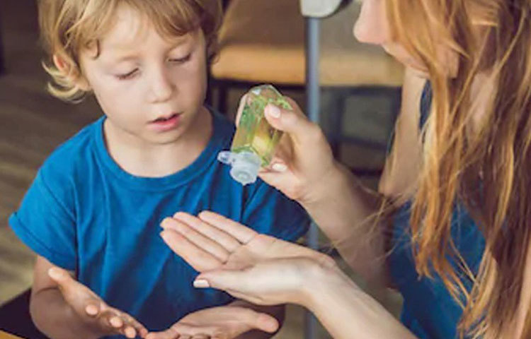 জন্মসূত্রে লাতিন আমেরিকান এই তরুণীর মনে হয়েছিল, এমন কিছু জিনিস যদি থাকত, যাতে চটজলদি হাত পরিষ্কার করে নেয়া যায়! পানি বা সাবান অপ্রতুল হলেও ব্যস্ততার মধ্যে যাতে হাত জীবাণুমুক্ত করা যায়, লুপির মূল লক্ষ্য ছিল সেটাই। এই প্রয়োজন থেকেই জন্ম নিল হ্যান্ড স্যানিটাইজার।