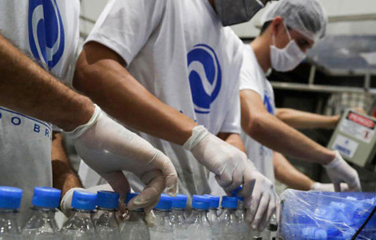 নিজের ভাবনাকে বাস্তবায়িত করতে তিনি যোগাযোগ করেন এমন সংস্থার সঙ্গে, যারা পেটেন্টের ব্যাপারে সাহায্য করে। টেলিভিশনের এক অনুষ্ঠানে তিনি তাদের সন্ধান পেয়েছিলেন। তাদের মাধ্যমেই পেটেন্ট নথিভুক্ত করেন লুপি।