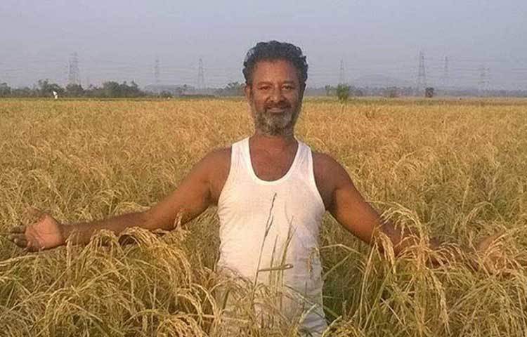 মা আর্থারাইটিস আর স্পনডিলাইটিসের অসহ্য যন্ত্রণায় কষ্ট পাচ্ছিলেন তখন। হরি নাথ মাকে চিকিৎসকের কাছে পাঠালেও তেমন কোনো লাভ হয়নি। যন্ত্রণার বিন্দুমাত্র নিরসন হয়নি।