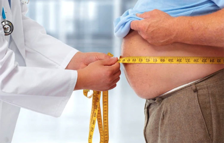 নারকোলেপ্সিতে ভোগার অন্যতম লক্ষণ হল ওজন বাড়া। ঘুম না হলে অতিরিক্ত মেদ জমার প্রবণতা দেখা যায়।