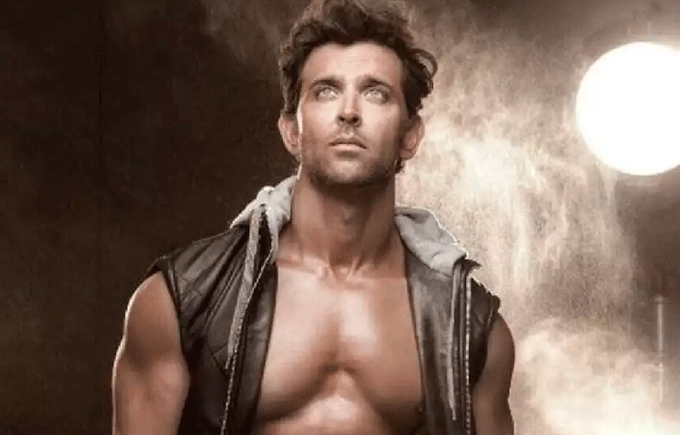 একজন বলিউড অভিনেতা, হৃত্বিক রোশন। ২০১৯ সালে এশিয়ার সবচেয়ে সেক্সি পুরুষ হিসাবে তাকে বেছে নিয়েছেন জনগণ।