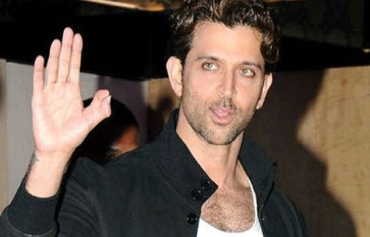 এই বছরেই হৃতিকের দুটি সিনেমা রিলিজ হয়েছে। সুপার ৩০ এবং ওয়ার। দুটোই বক্স অফিসে সাফল্য পেয়েছে। তার মধ্যে ফের হৃতিক-ভক্তদের জন্য খুশির খবর সামনে এল।