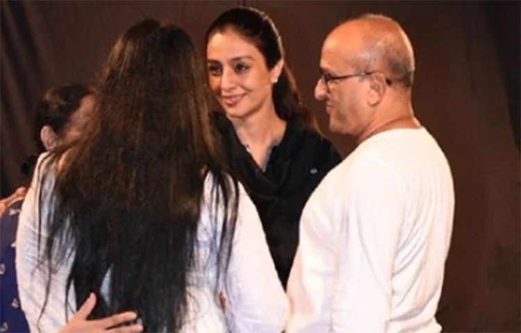 উপস্থিত ছিলেন টাবু।