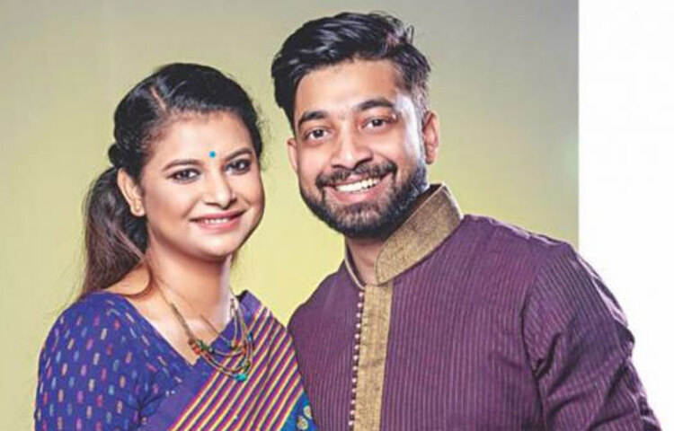 তবে রবিবার সকালে শবনম ফারিয়া অনুরোধ করলেন, তাদের সম্পর্ক নিয়ে কে যেন কোনো রকম প্রত্যাশা না রাখে। তিনি এ-ও জানালেন, যথেষ্ট কারণ ছিল বলেই বিচ্ছেদের মতো কঠিন একটি সিদ্ধান্তে আসতে হলো।’ ছবি: সংগৃহীত