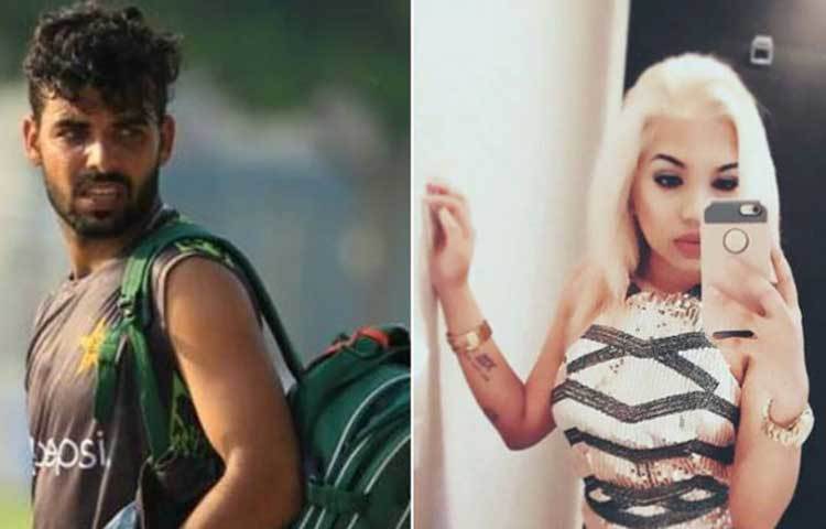 এমনকী আশরিনার নগ্ন ছবি সোশ্যাল সাইটে ফাঁস করার হুমকিও দিতে শুরু করেছেন শাদাব খান।