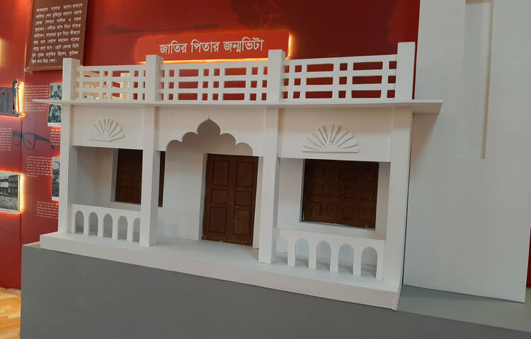 রাজনীতির মহানায়ক ও বাংলাদেশের স্বাধীনতা সংগ্রামের মহানায়ক বঙ্গবন্ধু শেখ মুজিবুর রহমানের ইতিহাসের সঙ্গে ‘বসবাসের’ সুযোগ করে দিয়েছে জাতীয় সংসদ! ছবি: সিরাজুজ্জামান
