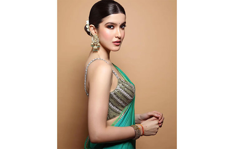 শানায়ার এই ছবি স্যোশাল মিডিয়ার প্রকাশ করলে তার ভক্তরা তুমুল প্রশংসা করেছেন। ছবি: সংগৃহীত