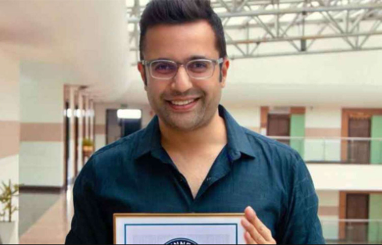 সন্দীপ মহেশ্বরী একজন ভারতের মোটিভেশনাল বক্তা। পাশাপাশি তার ইউটিউব চ্যানেলে ২১ মিলিয়ন গ্রাহক রয়েছে। ছবি: সংগৃহীত