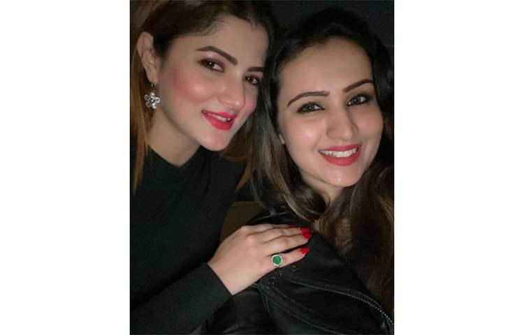 শ্রাবন্তীর আড্ডা আর অবসর।