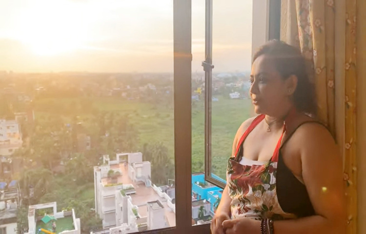 মূলত করোনাকালে সময় কাটানোর জন্যই তিনি সামাজিক যোগাযোগমাধ্যমে সরব থাকছেন। ছবি: ফেসবুক