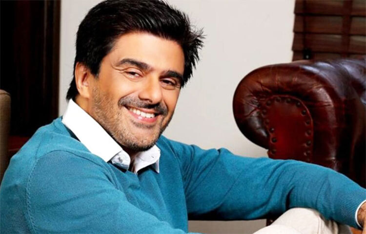 হাডসন নদীর মুখোমুখি বাড়ি। নিউইয়র্কে প্রভাবশালী বিনিয়োগকারী হিসেবে সফল জীবন কাটাচ্ছিলেন। কিন্তু মুম্বাইয়ে নিজের স্বপ্নপূরণের উদ্দেশ্যে এসে অবসাদের শিকার হন। ছবি: সংগৃহীত