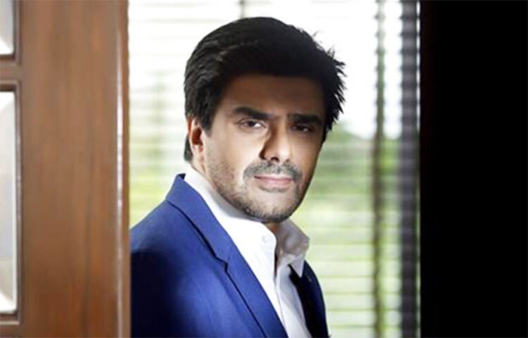 এই ঘটনা সমীরের জীবনেও প্রভাব ফেলে। কাজে সম্পূর্ণ ডুবে থাকতে চাইলেও কোনো হিন্দি ধারাবাহিক অথবা ছবিতে অভিনয় করার সুযোগ পাচ্ছিলেন না সমীর। তাই তিনি আবার থিয়েটারের দিকে ঝুঁকতে থাকেন। ছবি: সংগৃহীত