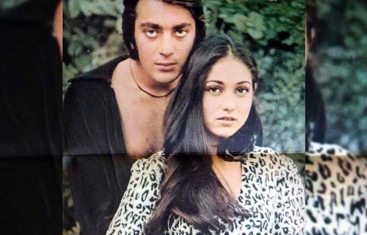 এমনকি, তার প্রতিদ্বন্দ্বীদের সঙ্গে জুটি বেঁধে সঞ্জয়ের অভিনয় করাতেও কোনো আপত্তি করতেন না টিনা। অন্যদিকে নায়িকা টিনাকে ঘিরেও একাধিক সম্পর্ক গুঞ্জরিত হয়েছিল। সে সব শুনে সঞ্জয় নাকি মেজাজ হারাতেন। টিনাকে ঘিরে এতটাই তীব্র ছিল তার অধিকারবোধ।