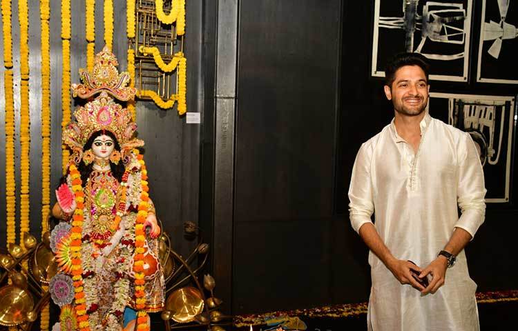 অভিনেতা বিক্রম চট্টোপাধ্যায়।