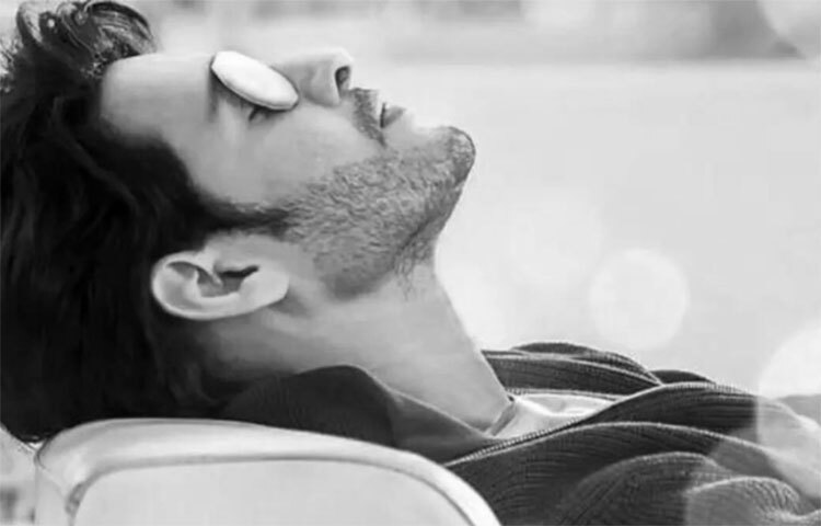 সম্প্রতি একটি অনুষ্ঠানে মহেশ বলেন, ‘আমার হিন্দি ছবি করার দরকার নেই। আমি শুধু তেলুগু ফিল্ম করতে চাই। আমি চাই, আমার তেলুগু ছবি সারা বিশ্ব দেখুক। এই মুহূর্তে এমনটা হচ্ছে। আমি এটাই চেয়েছি।’ ছবি: সংগৃহীত